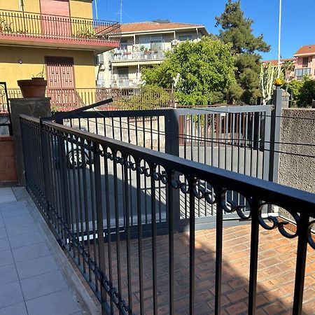 Appartamento Relax - Mare Cannizzaro - Aci Castello Catania Eksteriør billede